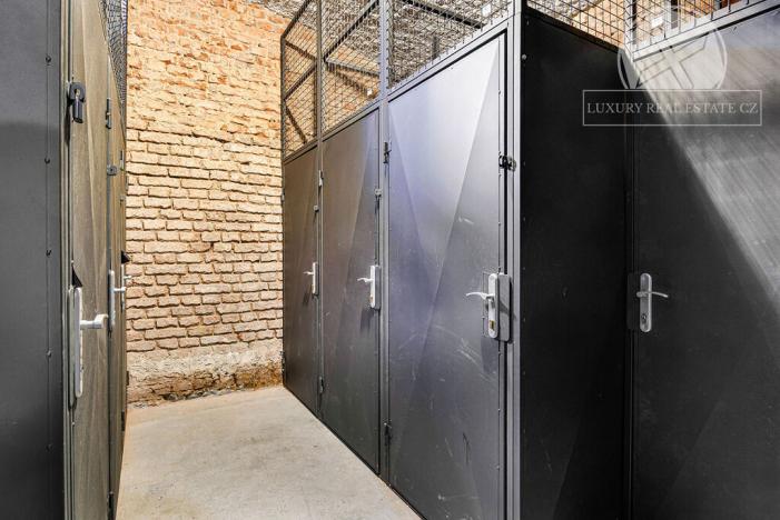 Prodej bytu 3+kk, Praha - Smíchov, Kmochova, 69 m2