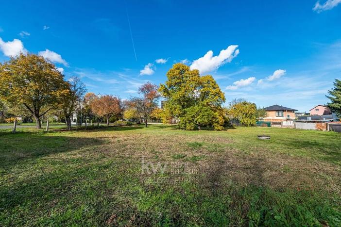 Prodej pozemku pro bydlení, Praha - Kbely, Hrušovická, 985 m2