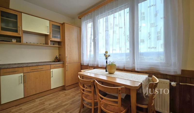 Prodej bytu 3+1, Milevsko, B. Němcové, 63 m2