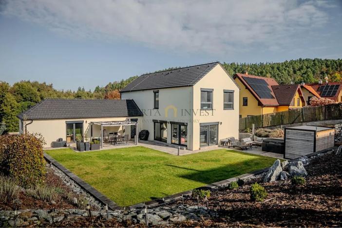 Prodej rodinného domu, Plzeň, 234 m2