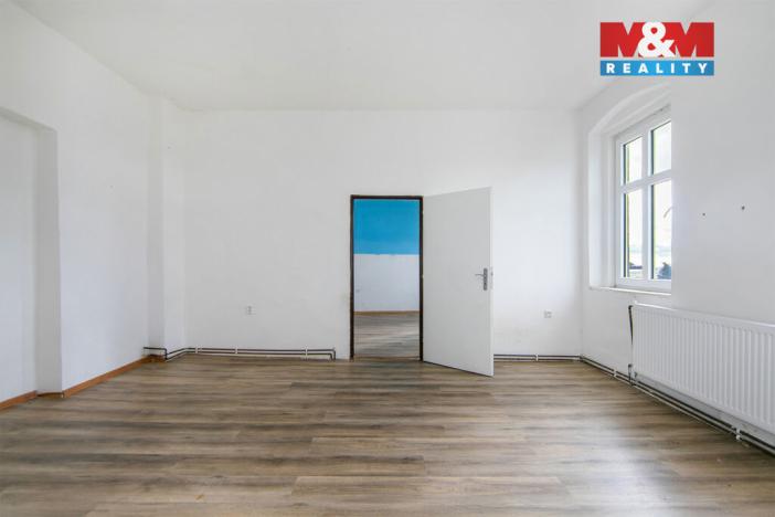 Prodej rodinného domu, Bezdružice, náměstí Kryštofa Haranta, 300 m2