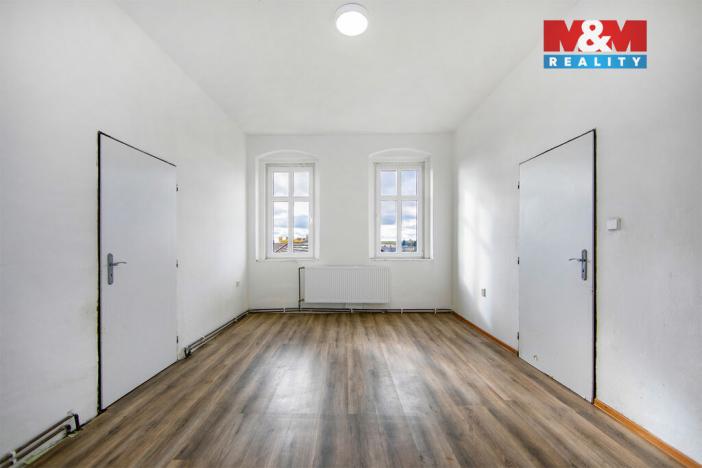 Prodej rodinného domu, Bezdružice, náměstí Kryštofa Haranta, 300 m2