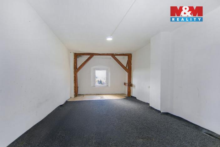 Prodej rodinného domu, Bezdružice, náměstí Kryštofa Haranta, 300 m2