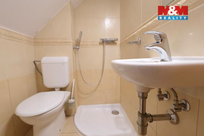 Prodej chalupy, Lipová-lázně - Horní Lipová, 175 m2