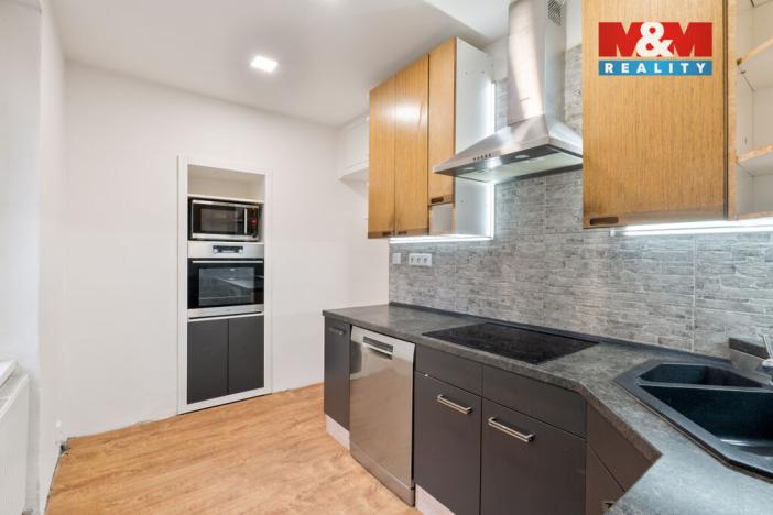 Pronájem bytu 3+1, Teplice, Duchcovská, 47 m2