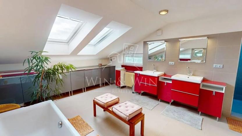 Prodej rodinného domu, Unhošť, V Topolech, 410 m2