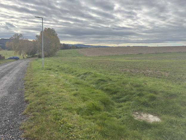 Prodej pozemku pro bydlení, Lhotka u Radnic, 655 m2