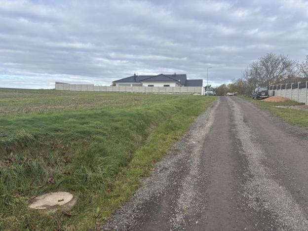 Prodej pozemku pro bydlení, Lhotka u Radnic, 655 m2