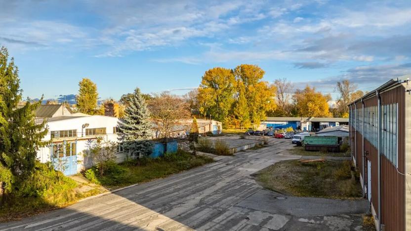 Dražba výrobních prostor, Hodonín, třída Bří Čapků, 2000 m2