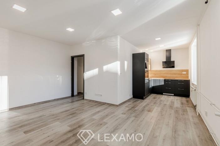 Pronájem bytu 2+kk, Znojmo, Smetanova, 53 m2