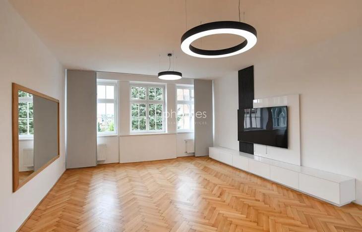 Pronájem bytu 3+1, Praha - Dejvice, 137 m2