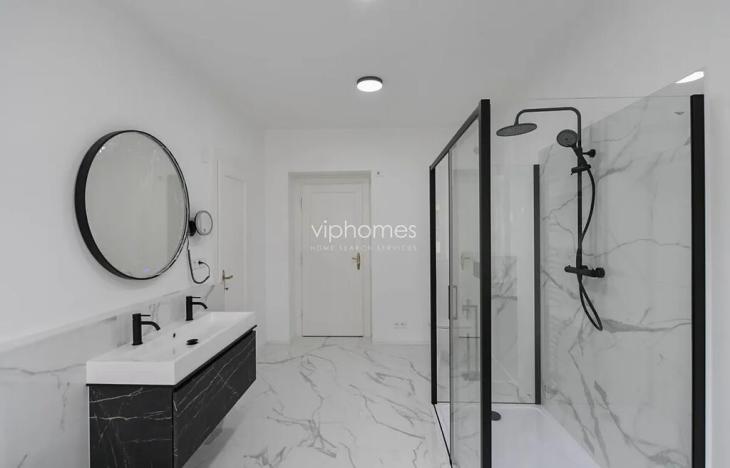 Pronájem bytu 3+1, Praha - Dejvice, 137 m2