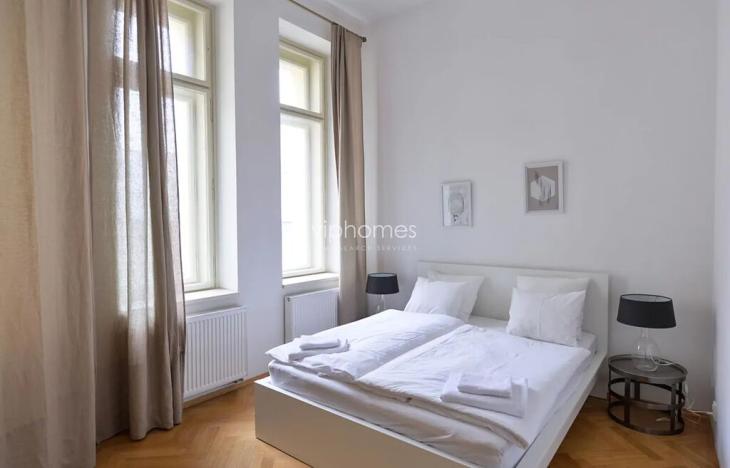 Pronájem bytu 5+kk, Praha - Josefov, Pařížská, 196 m2