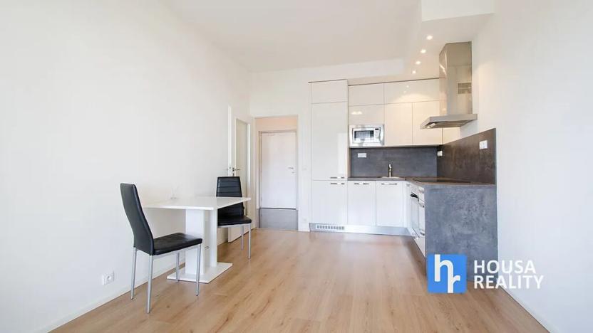 Pronájem bytu 2+kk, Praha - Hlubočepy, Geologická, 41 m2