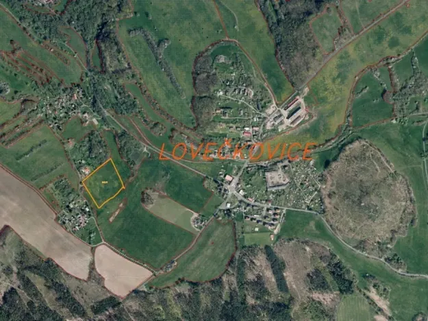 Dražba pole, Lovečkovice, 21494 m2