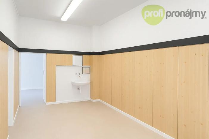 Pronájem obchodního prostoru, Ostrava, Novoveská, 230 m2