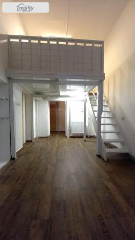 Pronájem obchodního prostoru, Praha - Libeň, Sokolovská, 23 m2