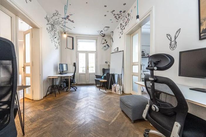 Pronájem kanceláře, Praha - Vinohrady, Mánesova, 261 m2