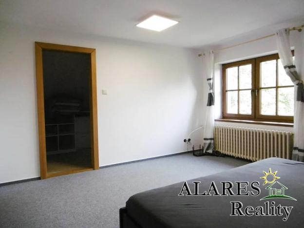 Prodej rodinného domu, Dolní Lochov, 190 m2