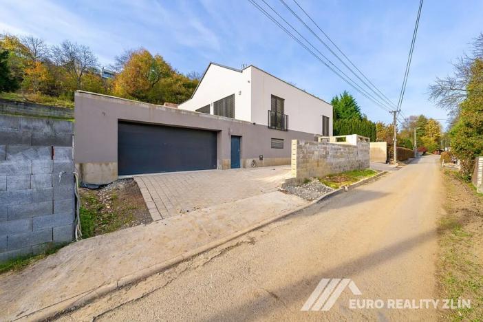 Prodej rodinného domu, Zlín, Mezihoří, 350 m2