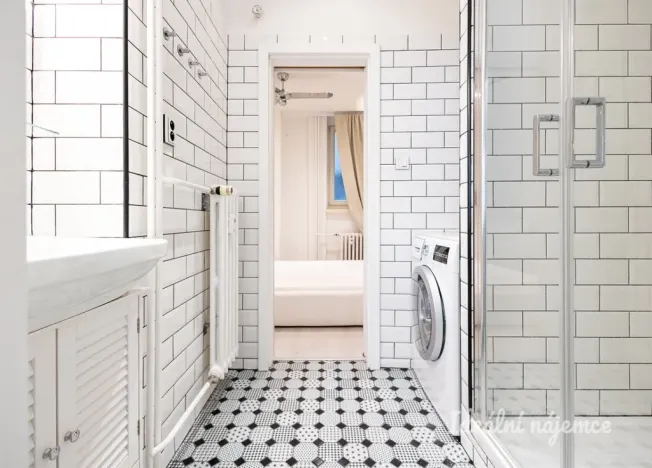 Pronájem bytu 2+kk, Praha - Nové Město, Opletalova, 42 m2