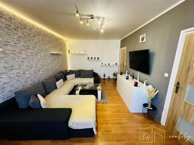 Prodej bytu 2+1, Chomutov, Jirkovská, 63 m2