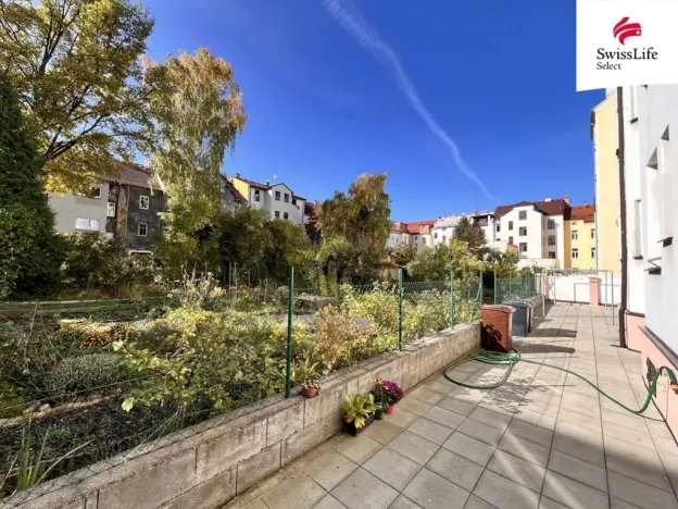 Pronájem bytu 2+kk, Plzeň, Houškova, 63 m2