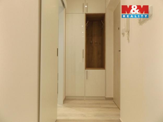 Prodej bytu 1+1, Ostrava, Nádražní, 30 m2