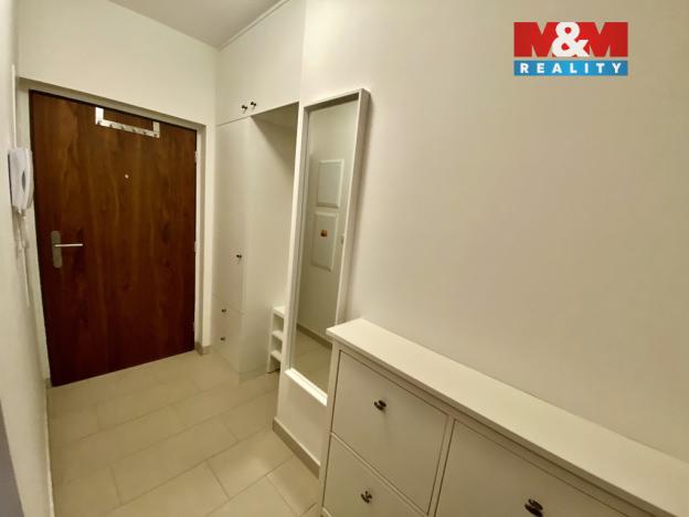 Pronájem bytu 2+kk, Praha - Háje, Loosova, 56 m2