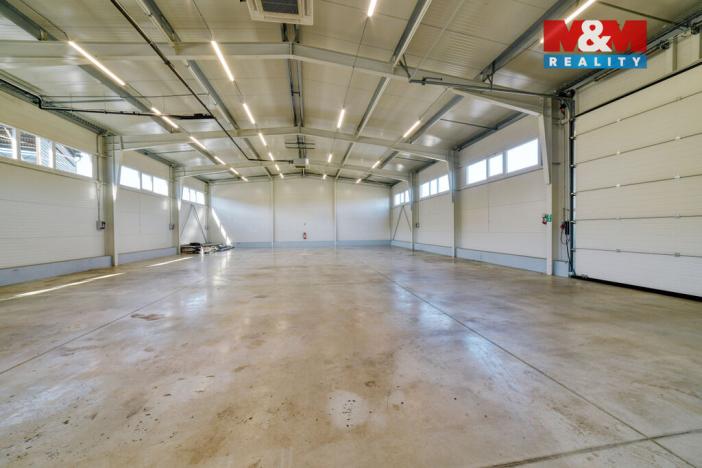 Pronájem výrobních prostor, Trstěnice, 401 m2