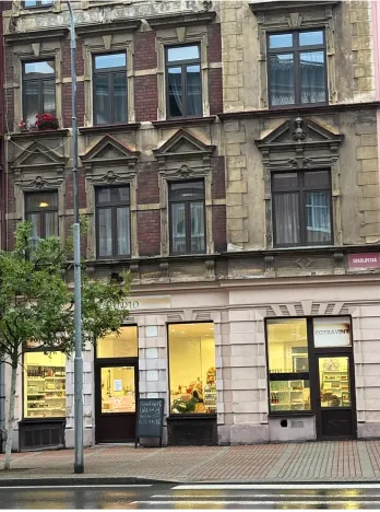 Prodej obchodního prostoru, Karlovy Vary, Sokolovská, 143 m2