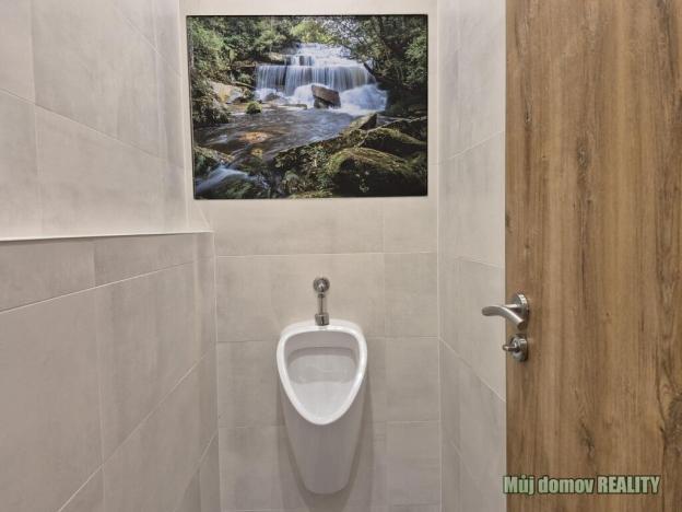 Pronájem obchodního prostoru, Praha - Vysočany, bratří Dohalských, 233 m2