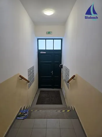 Prodej bytu 2+kk, Praha - Vysočany, Spojovací, 50 m2