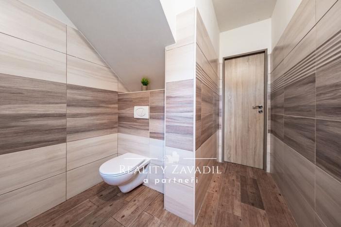 Prodej rodinného domu, Senohraby, U dálnice, 204 m2