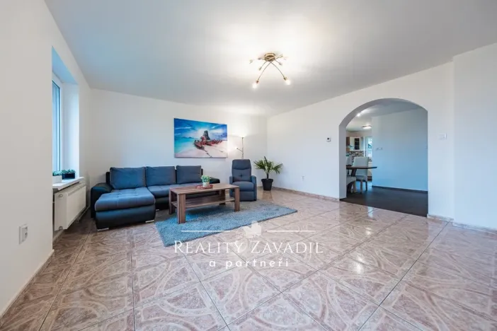 Prodej rodinného domu, Senohraby, U dálnice, 204 m2