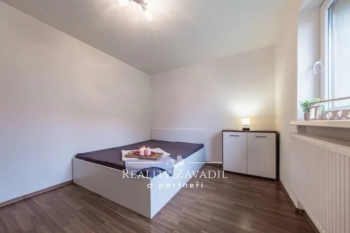 Prodej rodinného domu, Senohraby, U dálnice, 204 m2