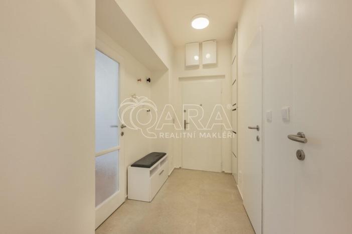 Pronájem bytu 3+1, Praha - Braník, Na Mlejnku, 70 m2