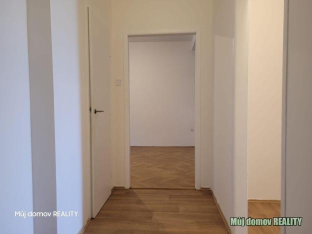 Pronájem bytu 4+1, Praha - Smíchov, Stroupežnického, 146 m2