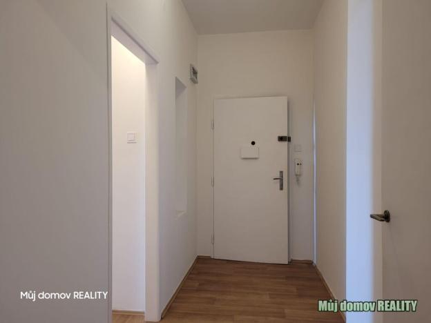 Pronájem bytu 4+1, Praha - Smíchov, Stroupežnického, 146 m2