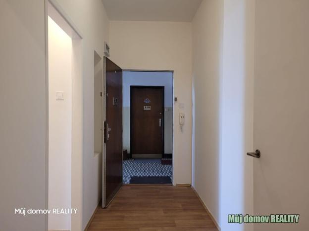 Pronájem bytu 4+1, Praha - Smíchov, Stroupežnického, 146 m2