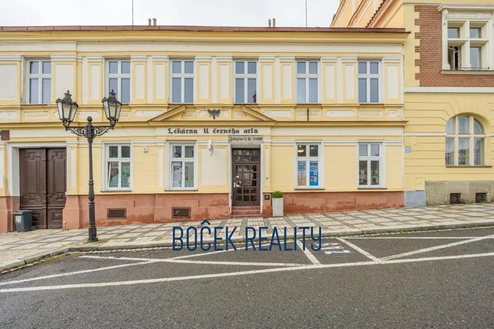 Pronájem obchodního prostoru, Hořovice, Palackého náměstí, 161 m2