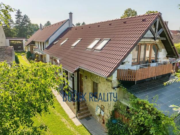 Prodej rodinného domu, Rynholec, nám. 1. máje, 259 m2