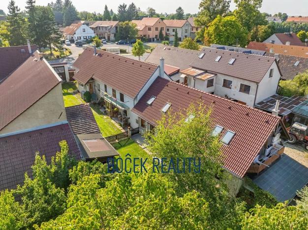 Prodej rodinného domu, Rynholec, nám. 1. máje, 259 m2