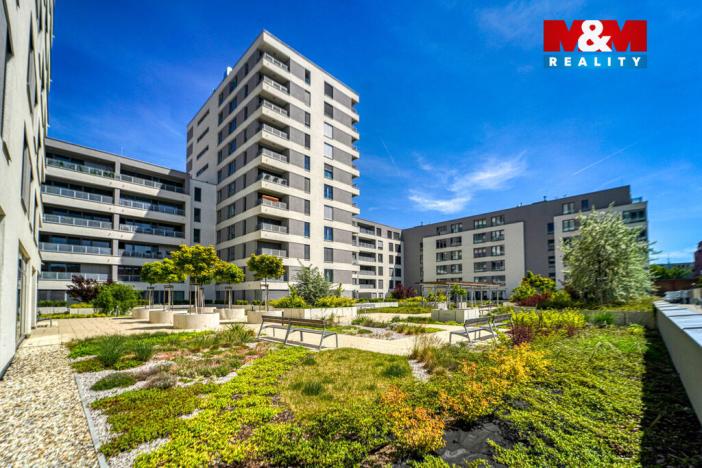 Pronájem garážového stání, Plzeň - Jižní Předměstí, Stehlíkova, 12 m2