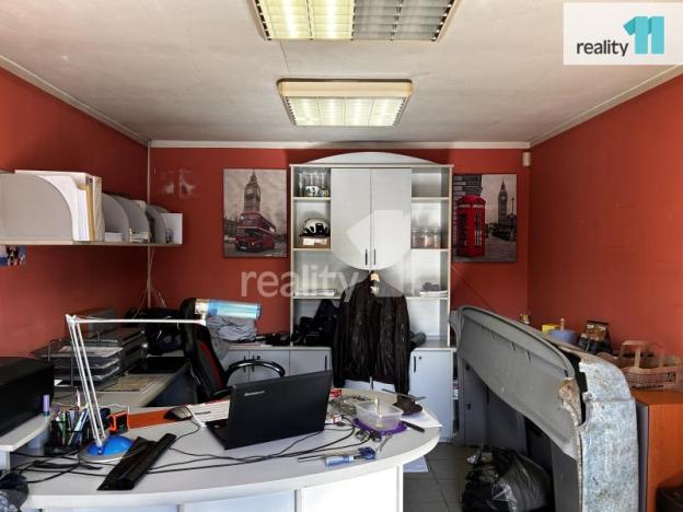 Prodej výrobních prostor, Praha - Lahovice, Strakonická, 1788 m2