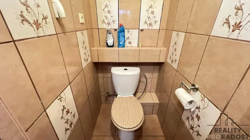 Prodej bytu 3+1, Třinec, Topolová, 70 m2