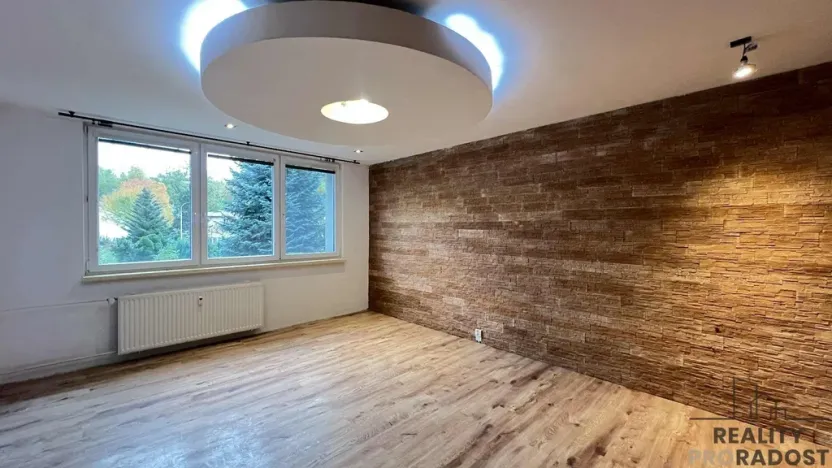 Prodej bytu 3+1, Třinec, Topolová, 70 m2