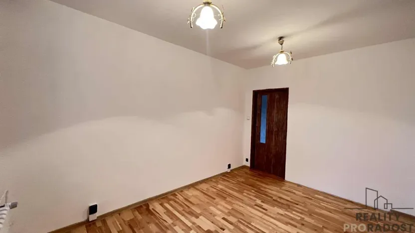 Prodej bytu 3+1, Třinec, Topolová, 70 m2