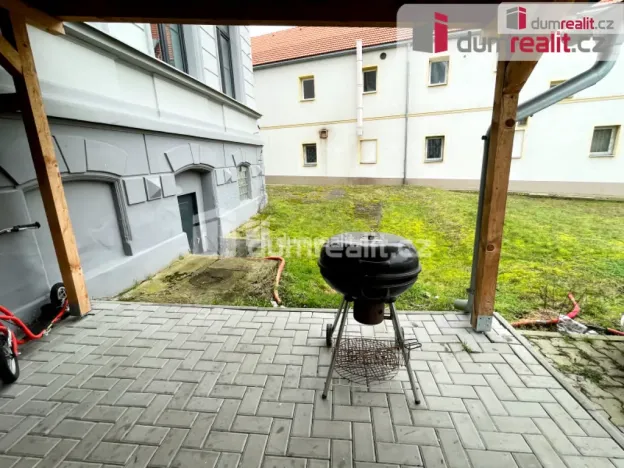 Pronájem bytu 2+kk, Modlany, 83 m2