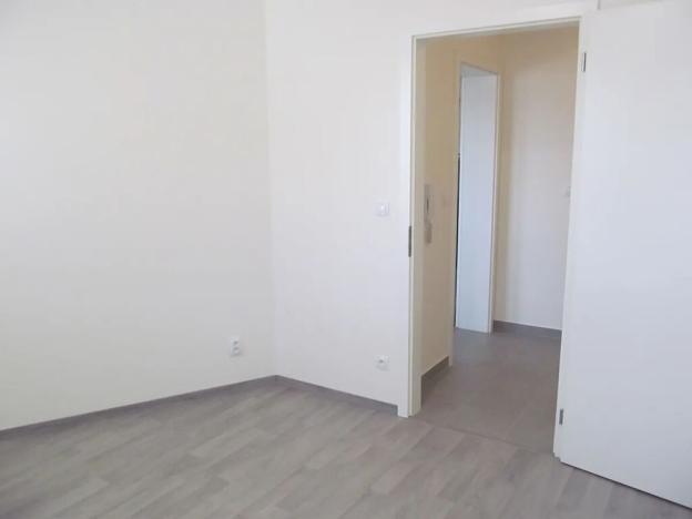 Pronájem kanceláře, Praha - Žižkov, Olgy Havlové, 71 m2